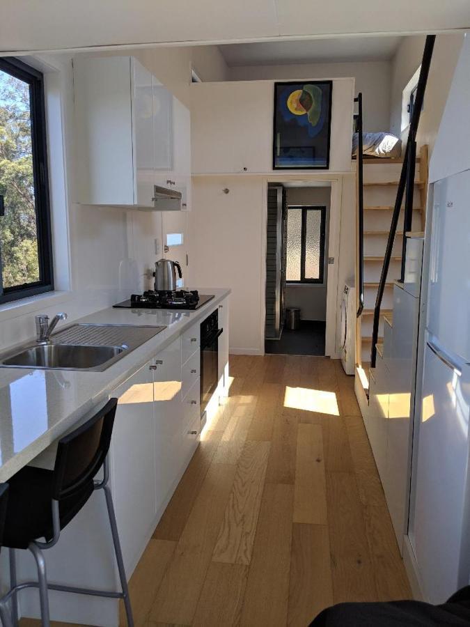 Bottletree Gardens - Mini Manson Blue Holiday home Gold Coast